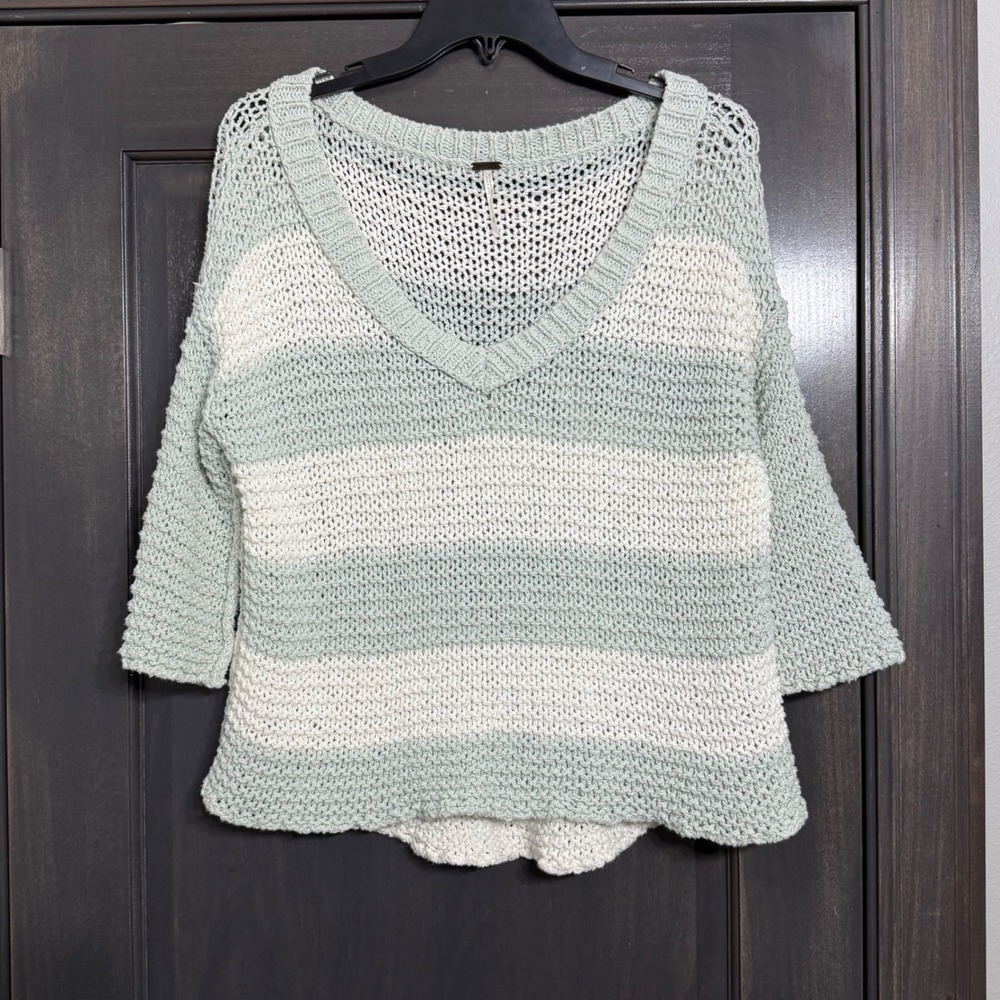Free People Striped V Neck Knit Sweater 3/4 Sleeve Mint White‎ Size XS